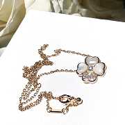 Van Cleef Arpels Necklace Sweet Alhambra Pendant Gold - 3