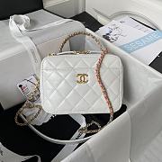 Chanel Vanity Bag Glossy Calfskin Gold White 14x19x8.5cm - 1