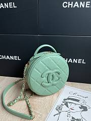 Chanel Small Vanity Case Caviar Gold Light Green 16x16x6.5cm - 3