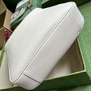 Gucci Diana Medium Shoulder Bag White 30x23x6.5cm - 3