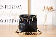 Chanel Small Bucket Bag Lambskin Gold Black 17 × 16 × 7 cm - 1