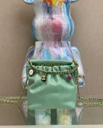 Chanel Small Bucket Bag Lambskin Gold Green 17 × 16 × 7 cm