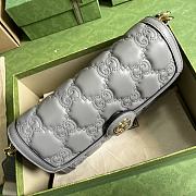 Gucci GG Matelassé Small Bag Light Grey 25.5x16x8.5cm - 4