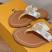 Louis Vuitton LV Sunny Flat Thong Slides - 5