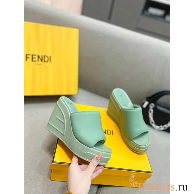 Fendi Fashion Show Nappa Leather Sandals Green 14cm - 1