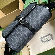 Gucci GG Messenger Bag With Interlocking G Black 25.4x17x7.8cm - 3