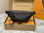 Louis Vuitton LV Bumbag Discovery PM Black 44 x 15 x 9 cm - 4