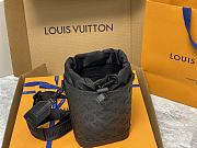 Louis Vuitton LV Noe Sling G65 Black 13 x 21 x 8.5 cm - 6