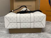 Louis Vuitton LV Weekend Tote NM White 43x34x17.5cm - 4