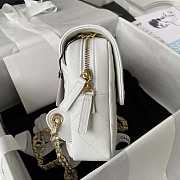 Chanel Backpack Chain Bag Lambskin White 18 x 20 x 7 cm - 4