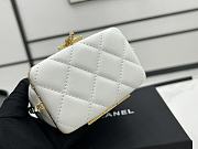 Chanel Mini Bucket Bag White 15x19x11cm - 2