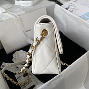 Chanel 23S Small Flap Bag Lambskin Plexi White 21x14x7cm - 6