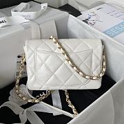 Chanel 23S Small Flap Bag Lambskin Plexi White 21x14x7cm - 5