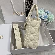 Dior Small Lady Ultramatte Cannage Calfskin White 20cm - 3