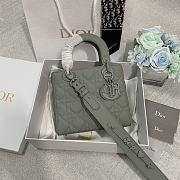 Dior Small Lady Ultramatte Cannage Calfskin Grey 20cm - 1