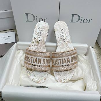 Dior Dway Slide White Jardin d'Hiver Motif Metallic Thread