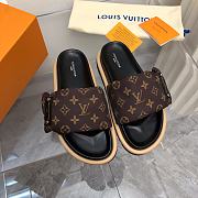 Louis Vuitton LV Pool Pillow Flat Comfort Mule - 1