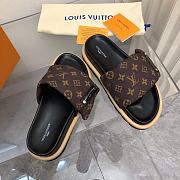 Louis Vuitton LV Pool Pillow Flat Comfort Mule - 2