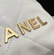Chanel 22 Mini Handbag White 20x19x6cm - 6