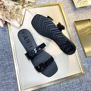 Gucci Women's Rubber Chain Slide Sandal Black  - 3