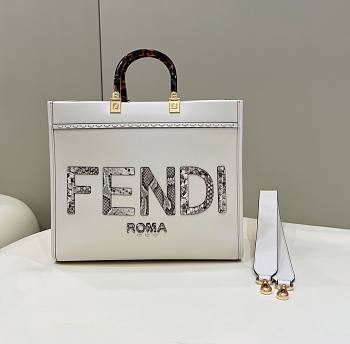 Fendi Sunshine Medium White Leather Elaphe Shopper 35x31x17cm