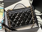 Chanel Medium Flap Bag Patent Black 25cm - 2