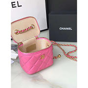 Chanel Lambskin Quilted Pearl Crush Mini Vanity Case Pink 8.5x11x7cm - 2