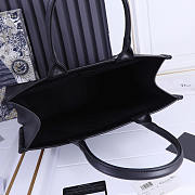 Dior Medium Book Tote Black Calfskin 36 x 27.5 x 16.5 cm - 6