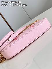 Louis Vuitton LV Easy Pouch On Strap Pink 19 x 11.5 x 3 cm - 4