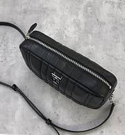 Burberry Small Lola Camera Bag Black 24 x 6 x 15 cm - 2