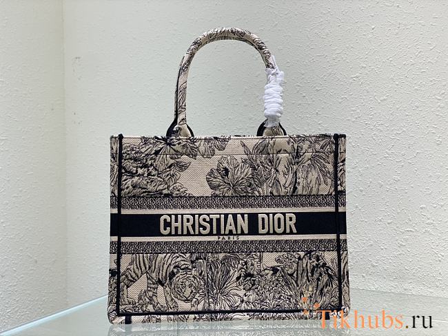 Dior Medium Book Tote Beige Multicolor 36 x 27.5 x 16.5 cm - 1