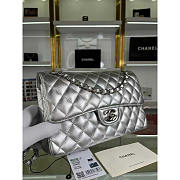 Chanel Flap Bag Medium Iridescent Silver Lilac Lambskin 25cm - 5