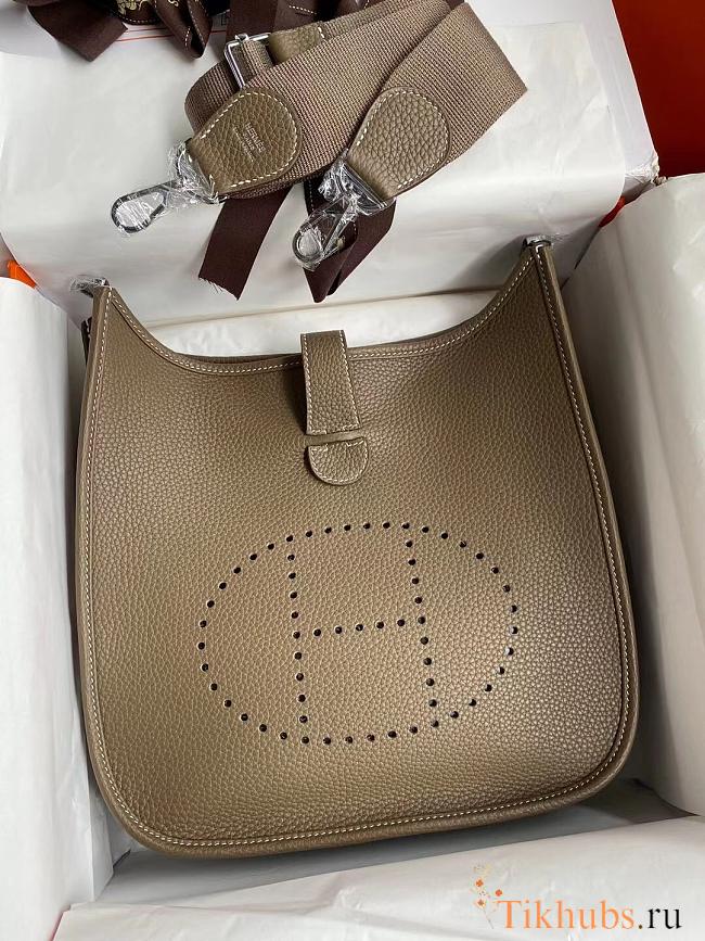 Hermes Evelyne Medium Brown 29cm - 1