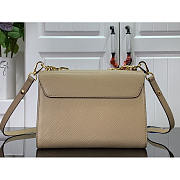 Louis Vuitton LV Twist MM Handbag Beige 23x17x9.5cm - 4