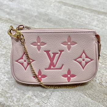 Louis Vuitton LV Pochette Accessories Mini Rosebud 15.5 x 10.5 x 4 cm
