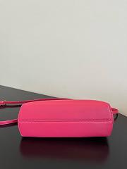 Fendi First Small Fuchsia Leather Bag 26x18x9.5cm - 2