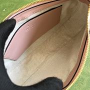 Gucci GG Matelasse Handbag Light Pink 25x15x8cm - 2