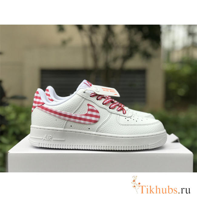 Nike Air Force 1 Low Red Gingham - 1