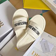 Dior Every-D Slide White Embossed Lambskin - 4