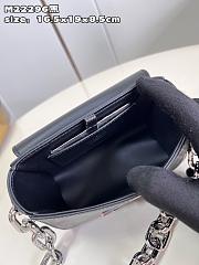 Louis Vuitton LV Twist Lock XL Black 16.5 x 19 x 8.5 cm - 4