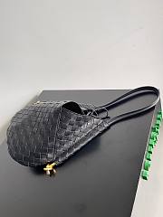 Bottega Veneta Small Solstice Shoulder Bag Black 26x3x30cm - 3