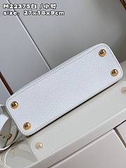 Louis Vuitton LV Capucines BB White 27 x 18 x 9 cm - 5