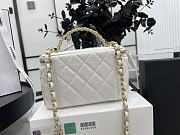 Chanel Vanity Top Handle White Lambskin Gold 9.5x17x8cm - 3