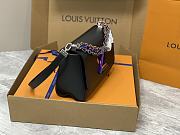 Louis Vuitton LV Twist MM Epi Black 23 x 17 x 9.5 cm - 5