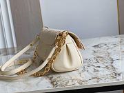 Louis Vuitton LV Favorite Crème Beige 24 x 14 x 9 cm - 2