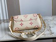 Louis Vuitton LV Favorite Crème Beige 24 x 14 x 9 cm - 5