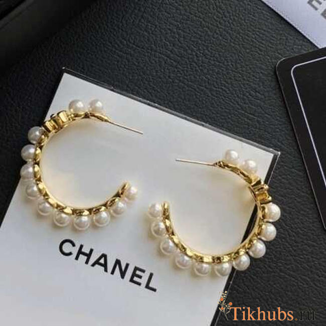 Chanel Hoop Earrings Metal And Imitation Pearls Gold And Pearl White - 1