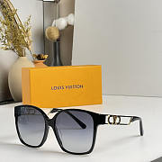 Louis Vuitton LV Link Light Classic Square Sunglasses Black - 1
