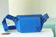 Louis Vuitton LV Takeoff Slingbag Bright Blue 30 x 16 x 3 cm - 1