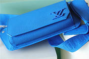 Louis Vuitton LV Takeoff Slingbag Bright Blue 30 x 16 x 3 cm - 5